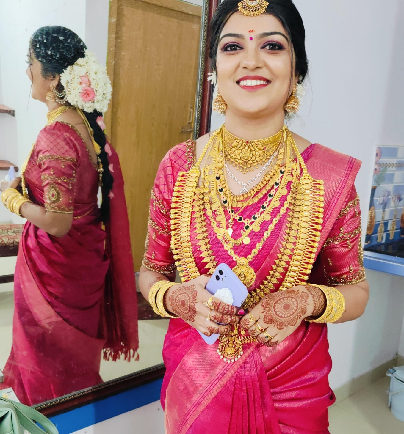 Sandra's beauty parlour pothenkode